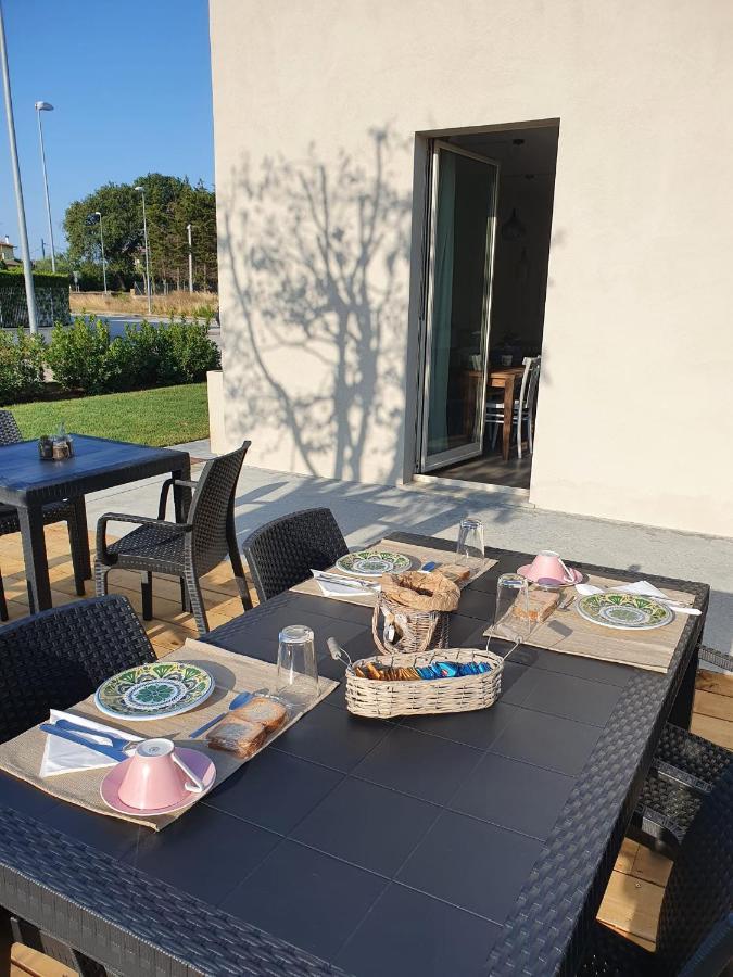 Casa Lunaria B&B Porto SantʼElpidio Extérieur photo