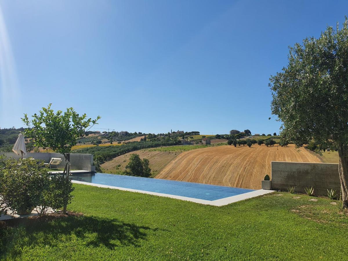 Casa Lunaria B&B Porto SantʼElpidio Extérieur photo