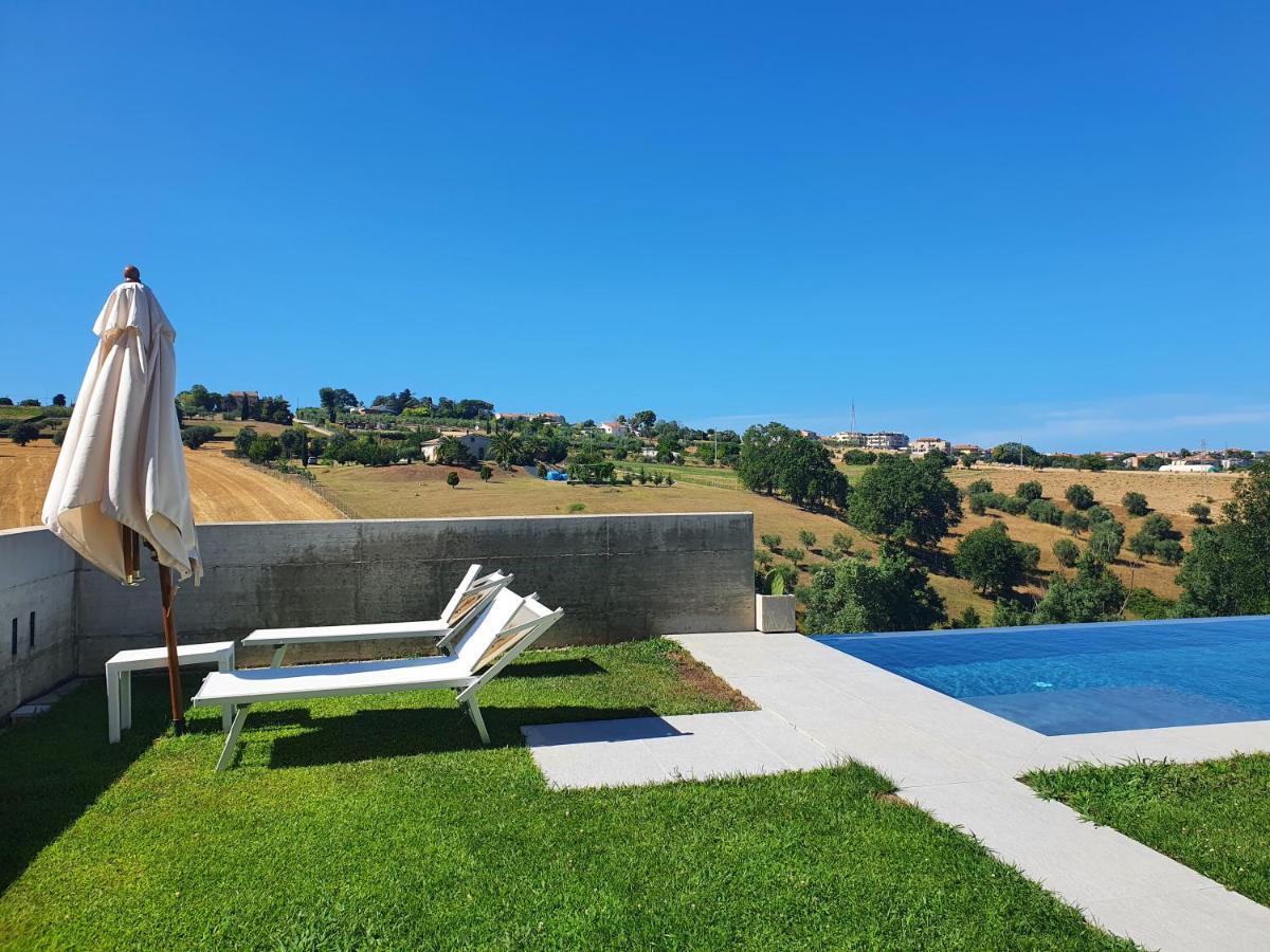 Casa Lunaria B&B Porto SantʼElpidio Extérieur photo